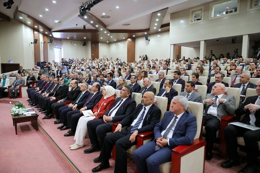 Doç. Dr. Arzu Kızbaz YÖK Engelsiz Ufuklar Çalıştayı'nda! İstanbul Topkapı Üniversitesi