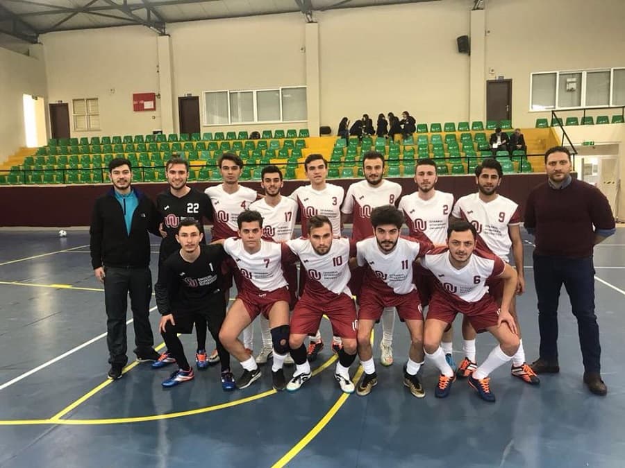 İstanbul Ayvansaray Üniversitesi Play-Off’ta! İstanbul Topkapı Üniversitesi