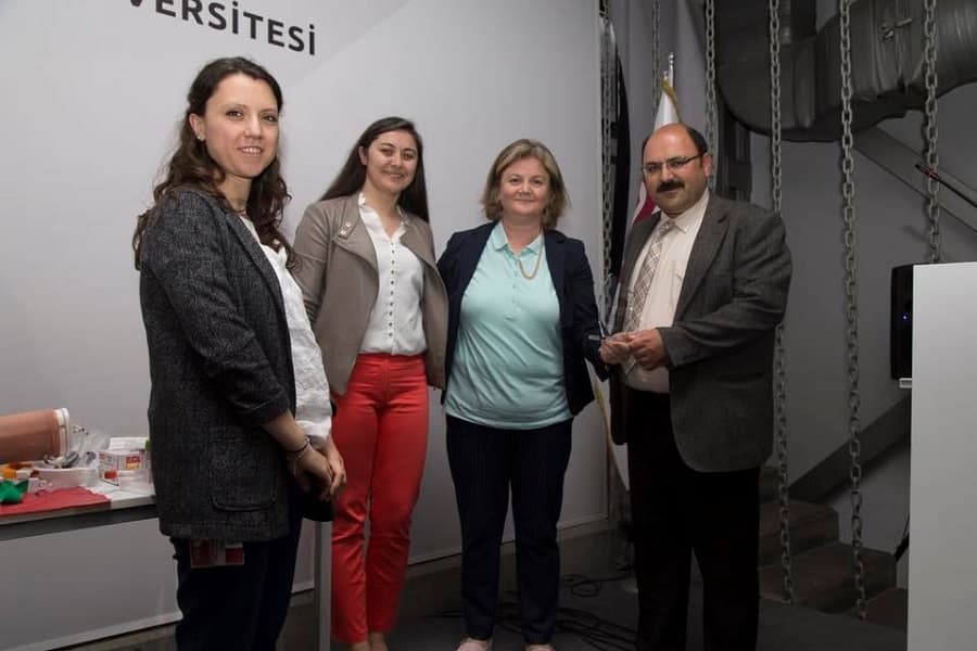 Sertifikalı “Uygulamalı Venöz Kan Alma” Eğitimi Tamamlandı! İstanbul Topkapı Üniversitesi