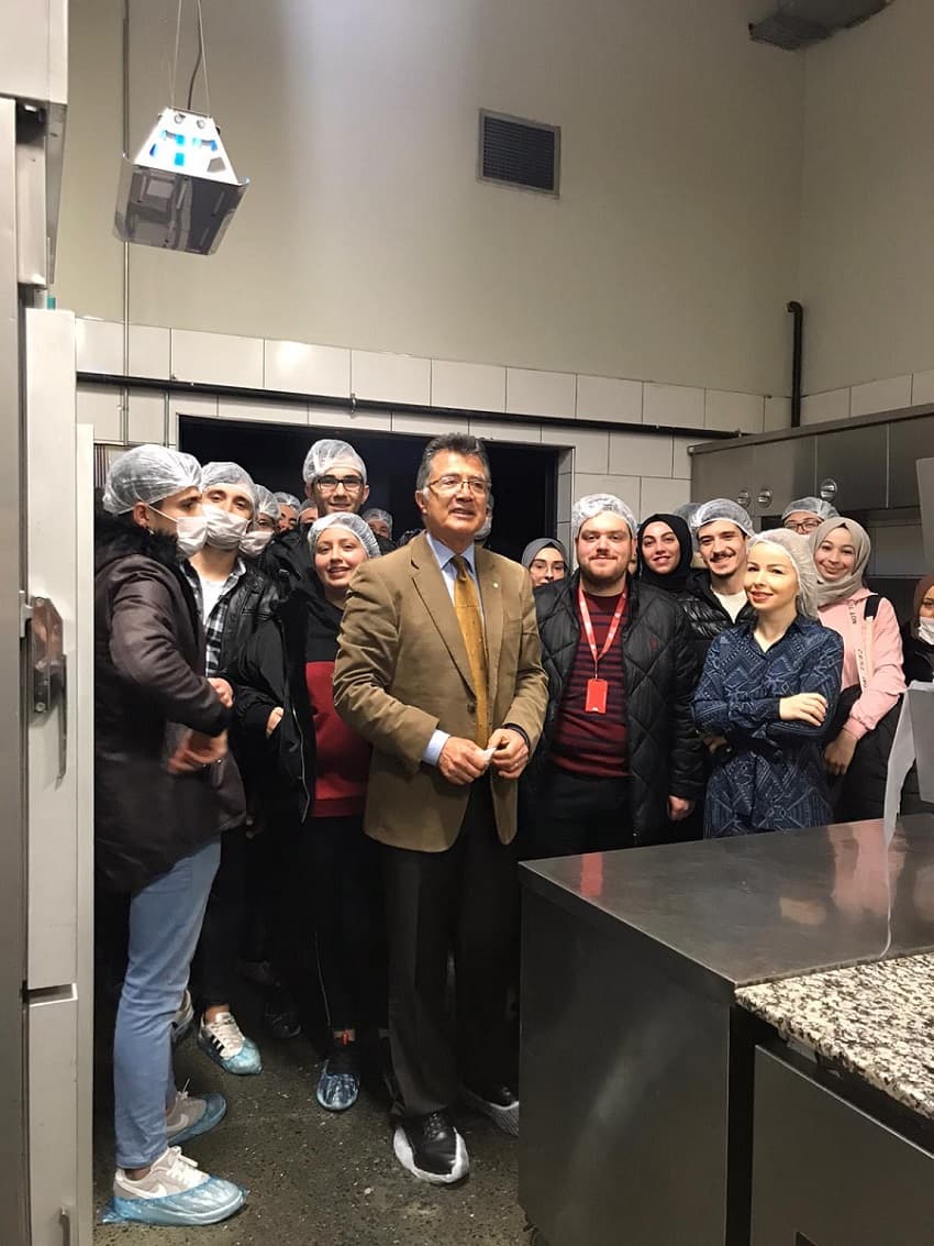 Gastronomi ve Mutfak Sanatları Bölümü Öğrencileri Emirgan Sütiş İmalathanesini Ziyaret Etti! İstanbul Topkapı Üniversitesi