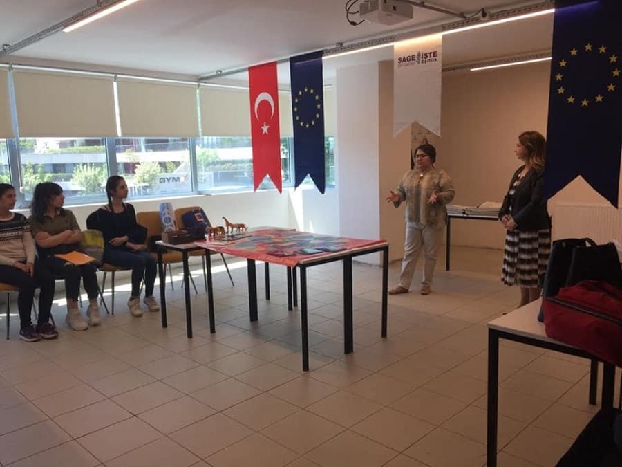 Etiler Soroptimist Kulübü’nden “İşte Eşitlik Projesi” İstanbul Topkapı Üniversitesi