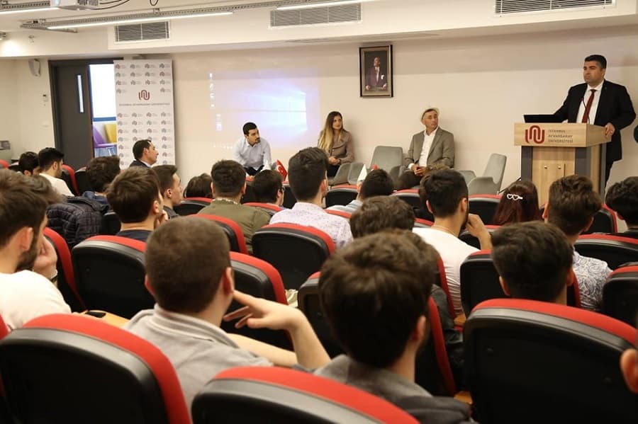 İstanbul Ayvansaray Üniversitesi'nde Havacılık Zirvesi Gerçekleşti! İstanbul Topkapı Üniversitesi