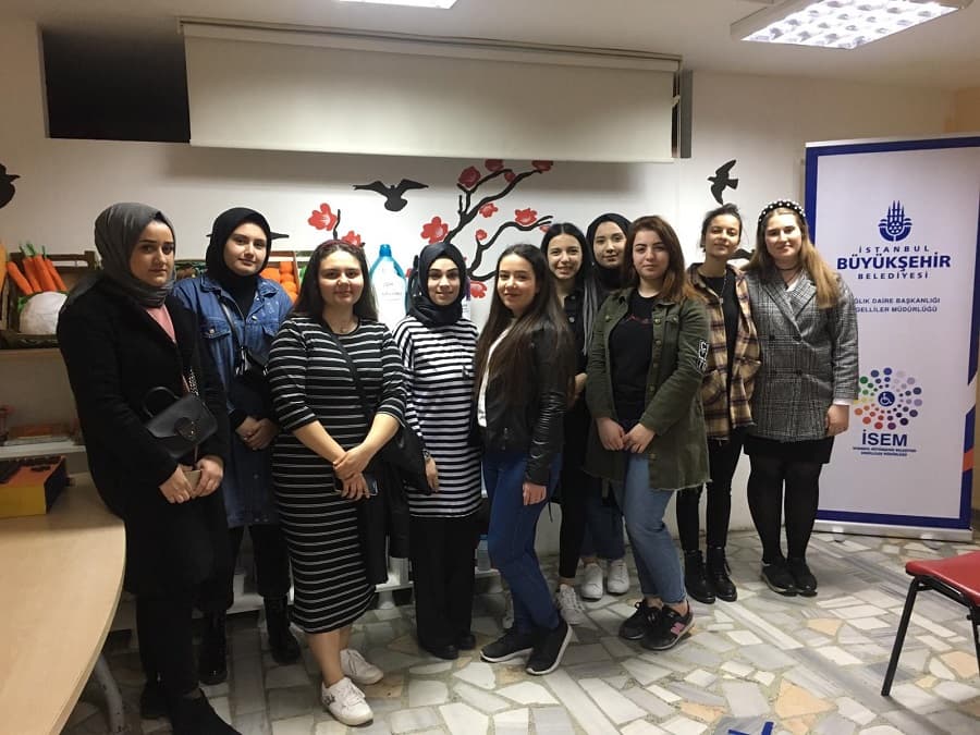 Sosyal Hizmetler Programı Öğrencilerimiz İBB Engelliler Müdürlüğü (ISEM) Fatih Otizm Merkezi'nde! İstanbul Topkapı Üniversitesi