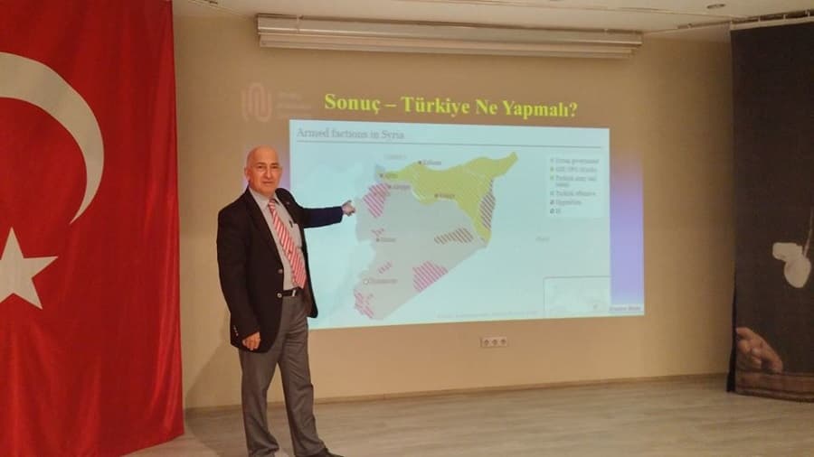 İstanbul Ayvansaray Üniversitesi İİSB Fakültesi V. Dekanı Prof. Dr. Celalettin Yavuz Gençlerle Buluştu İstanbul Topkapı Üniversitesi